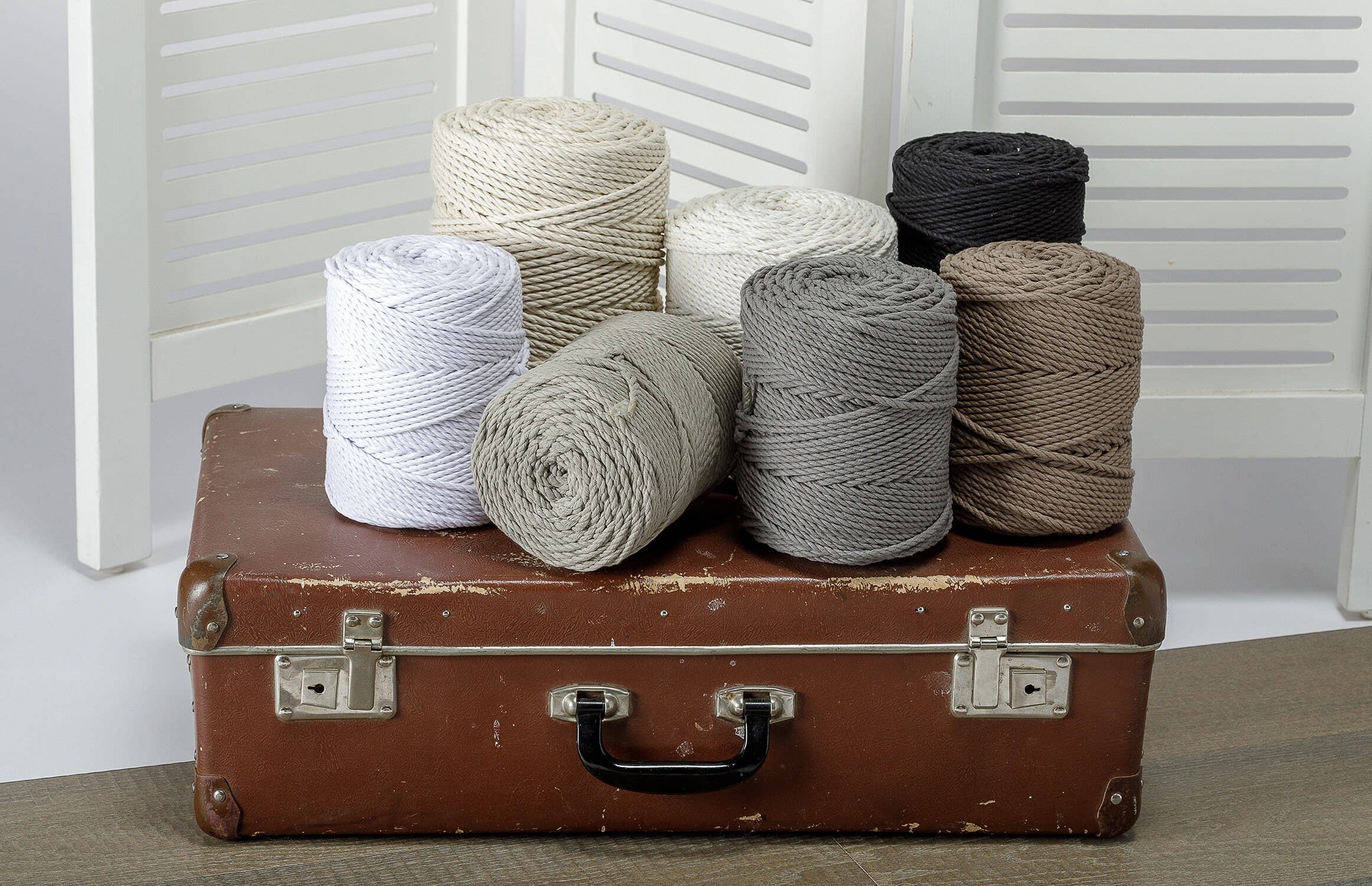 woolexperts - Wholesale Yarn - 4 mm Macrame Cord, Rope, String, Yarn & Supplies #34