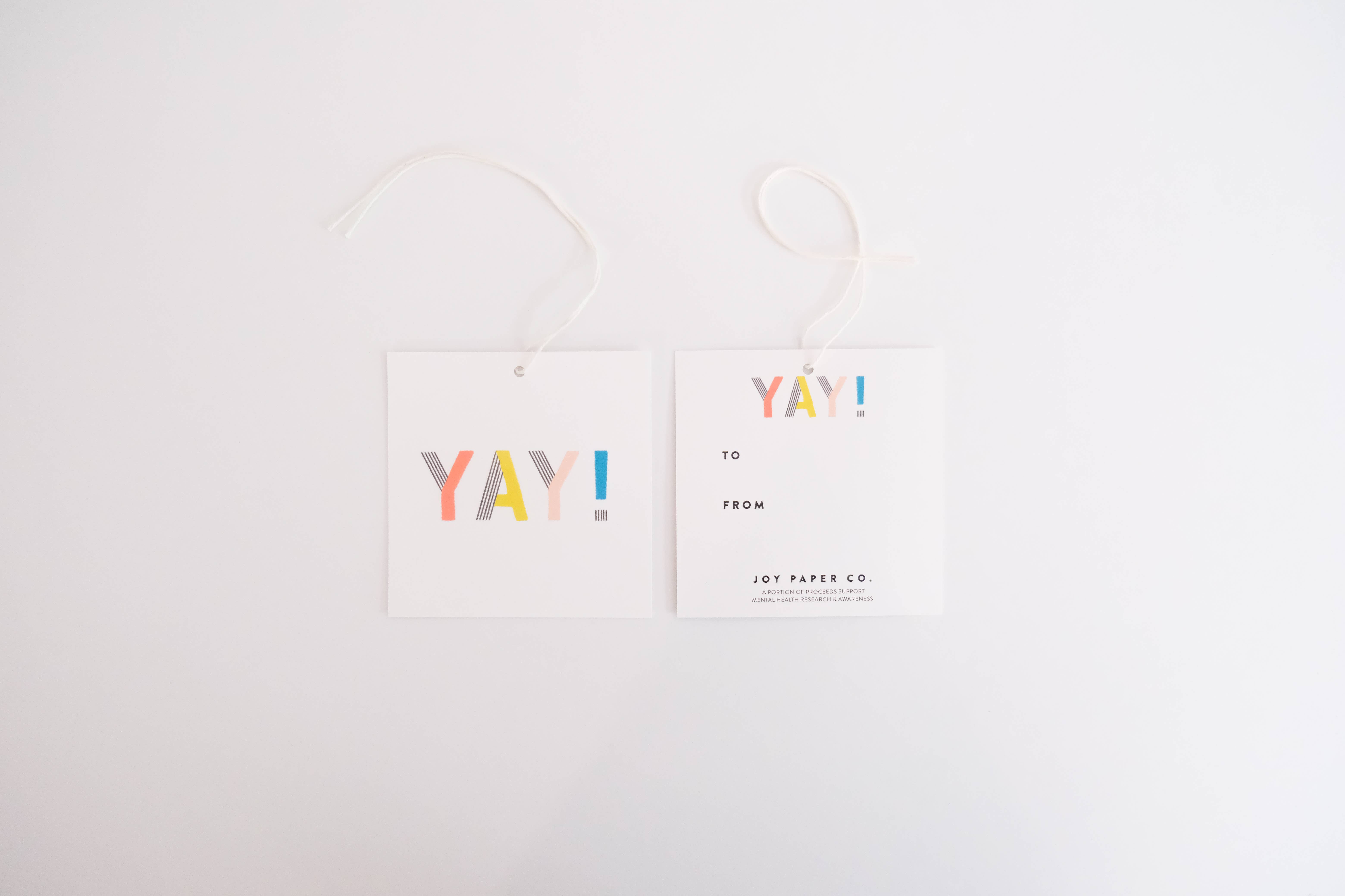 Joy Paper Co. – Engroshandel Gaveetiket – YAY Gave Tags (Sæt af 8)1