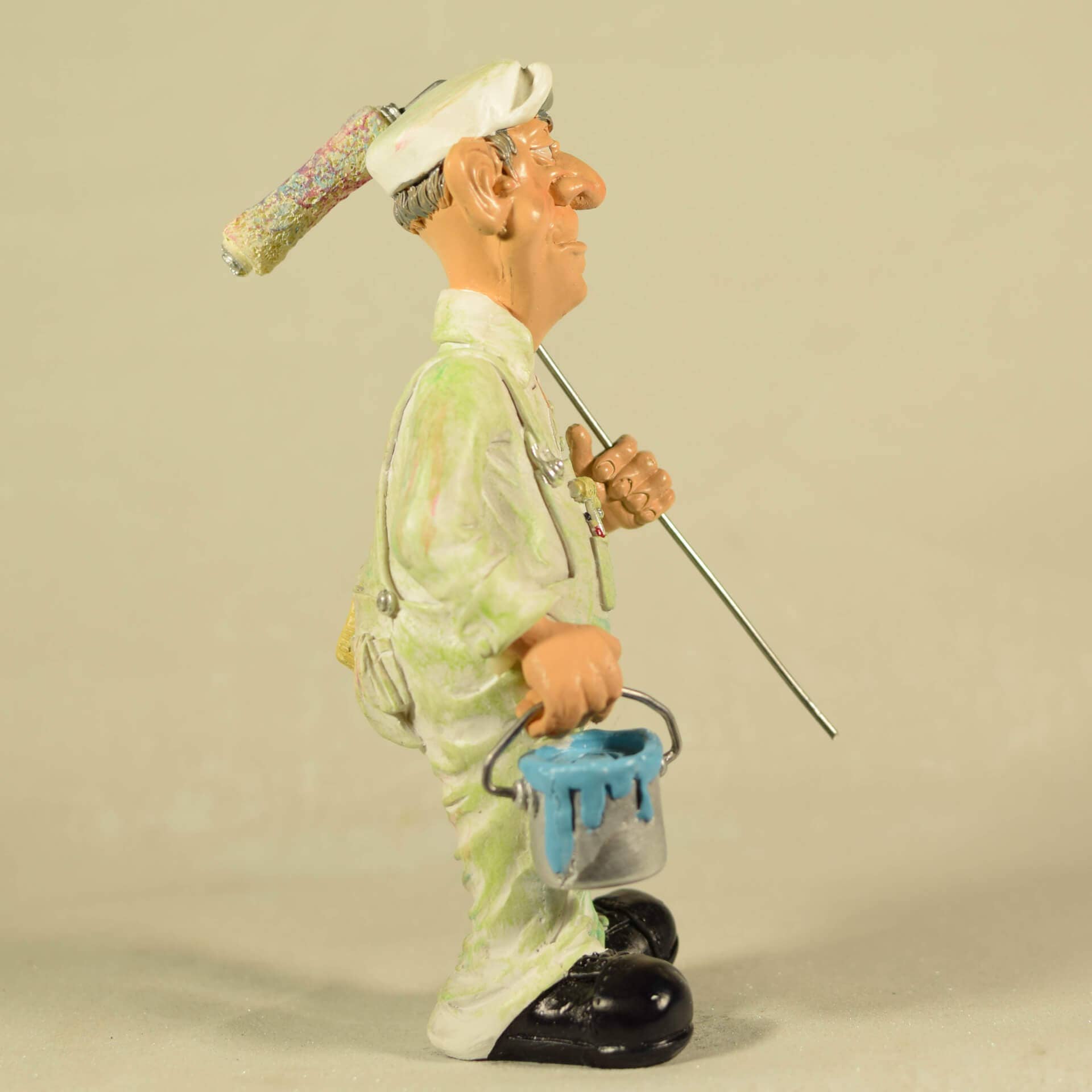 giftland - Wholesale Decorative Figurine - Painter Funny Figurine 17cm2