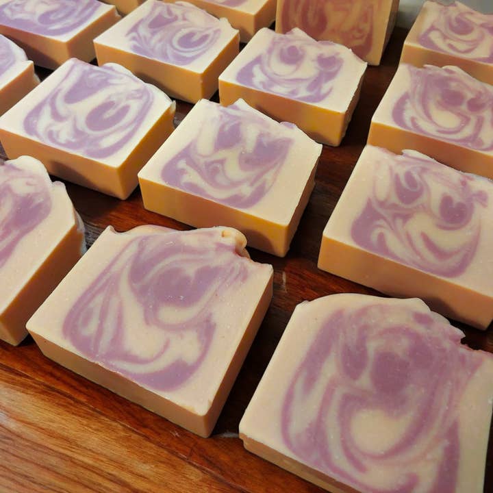 Amber Bath Co - Wholesale Bar Soap - Grapefruit Mist Essential Oil Soap3
