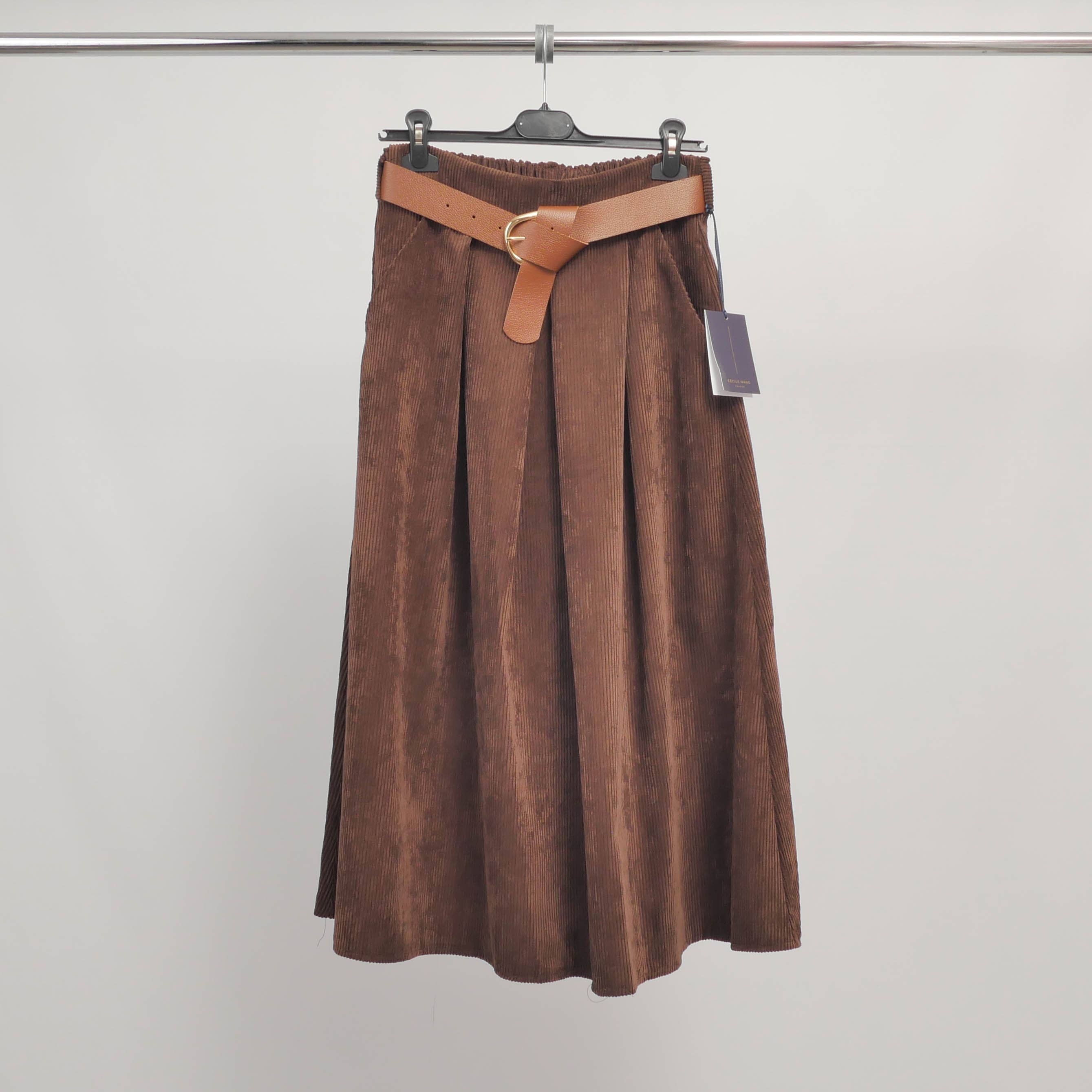Cecile Wang - Wholesale Skirt - Women's - Corduroy skirt with belt TDM52123-79