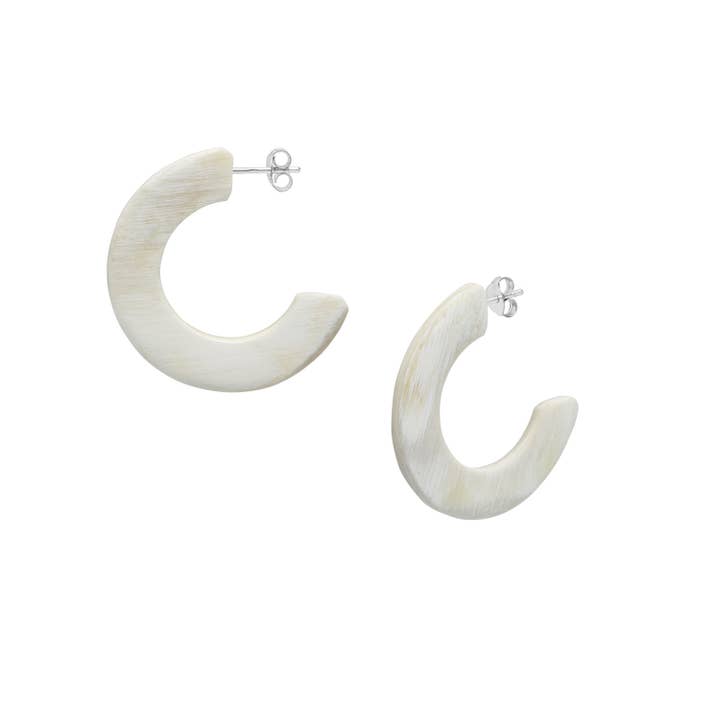 pendientes de aro planos blancos naturales para venta al por mayor de BRANCH JEWELLERY