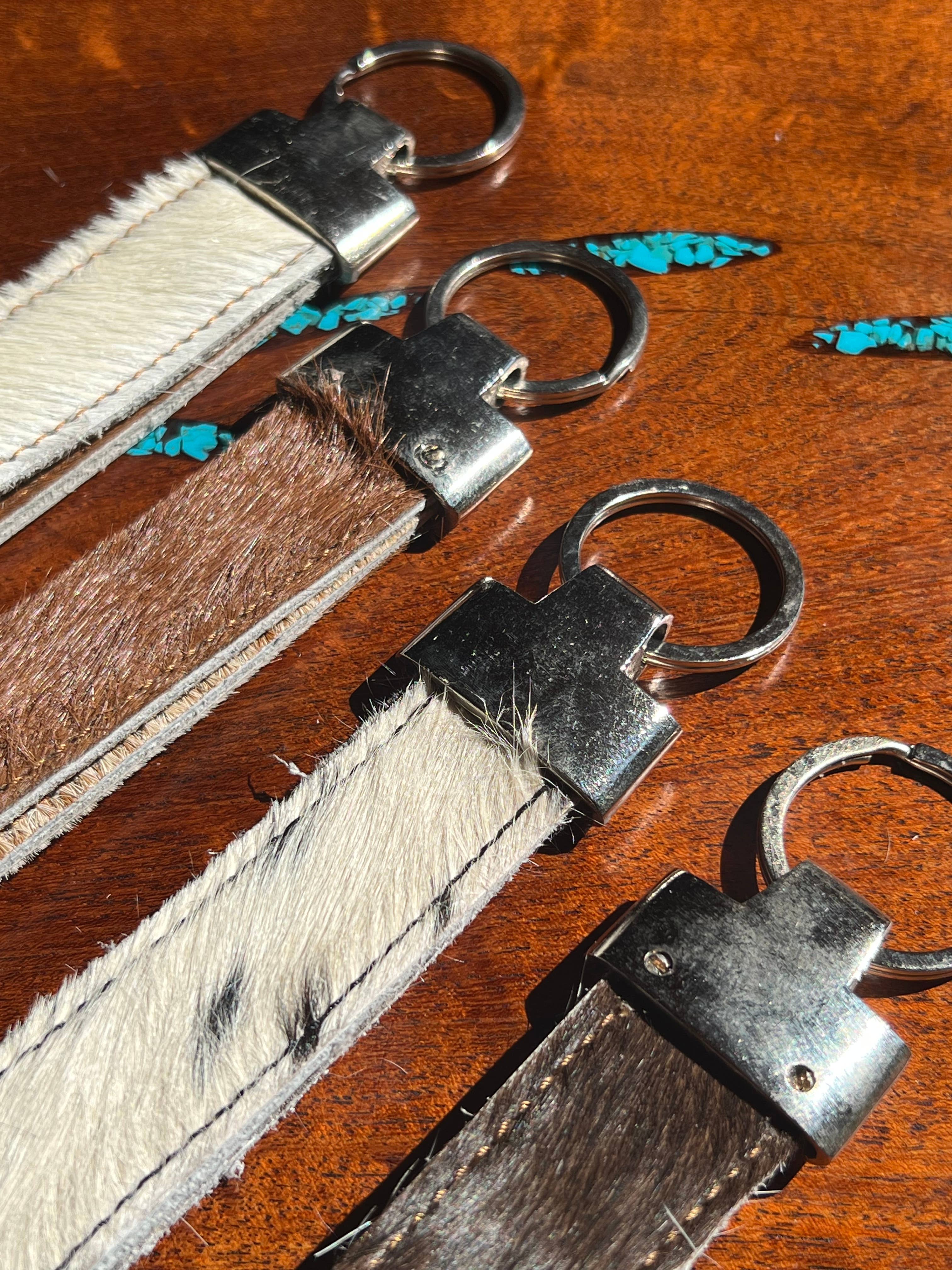 Westrian International - Wholesale Keychain - Unisex - Cowhide Leather Wrist Strap Keychain Western1