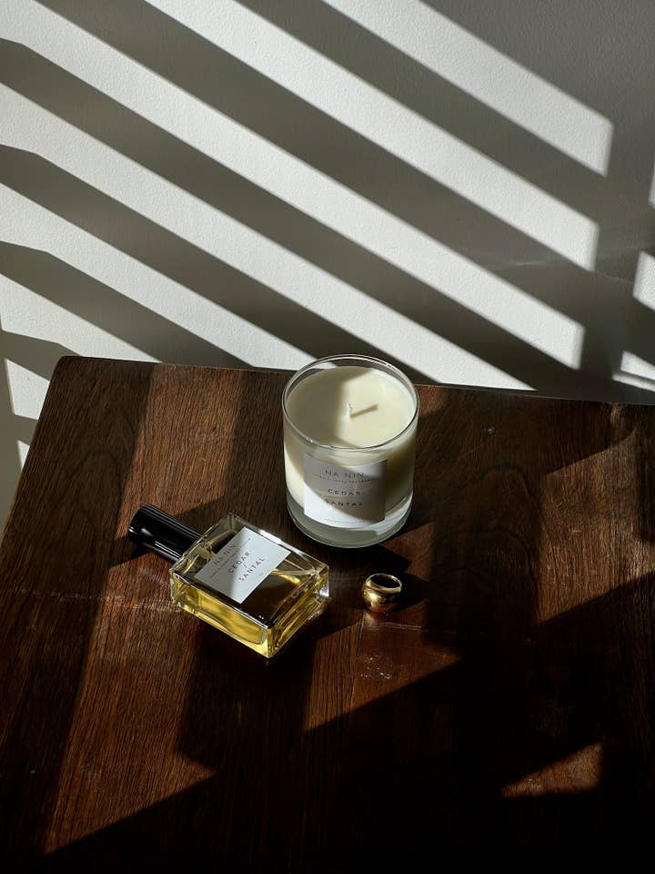 Cedar & Santal Candle / Available in Multiple Sizes for wholesale by Na Nin