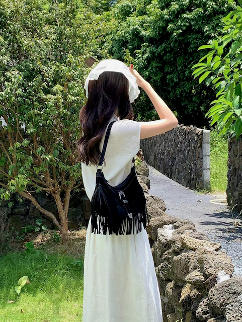 Pretty Persuasions – wholesale Shoulder bag – women's – P24103 Boho Style Buckle Décor Suede-Like Shoulder Bag4