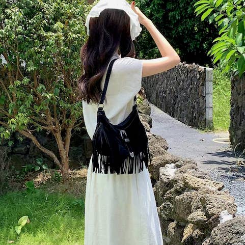 Pretty Persuasions – wholesale Shoulder bag – women's – P24103 Boho Style Buckle Décor Suede-Like Shoulder Bag4