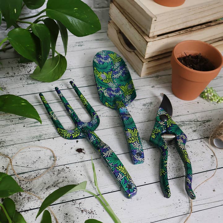 Robert Frederick Ltd - Wholesale Garden Tool - Orange Grove Fork, Trowel and Secateurs Garden Tool Set - William Morris Larkspur Design