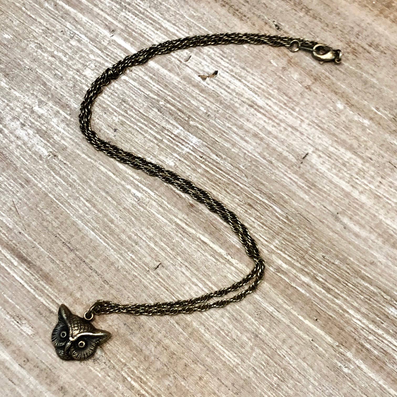 Lorraine Frances Jewelry - Wholesale Pendant/Charm Necklace - Wise Old Owl Necklace1