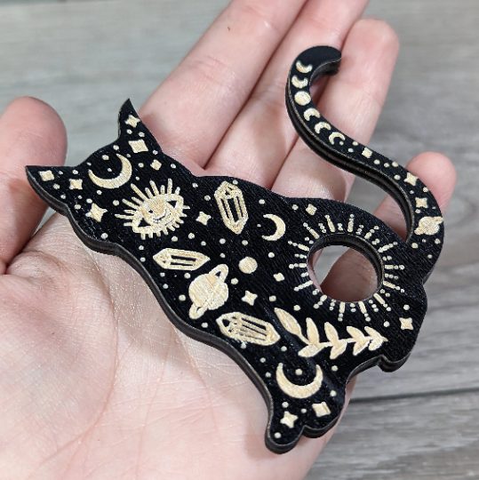 Keystone Crystals - Wholesale Decorative Tabletop Object - Wood Sphere Stand for Small Crystal Spheres – Themes27