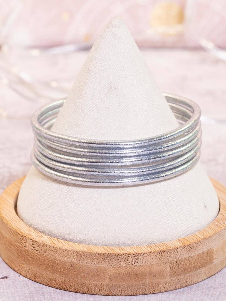 FIN silver Buddhist bangle for children -SIZE XS 54 mm for wholesale by JolieJulie-MaLune-VentiLLo