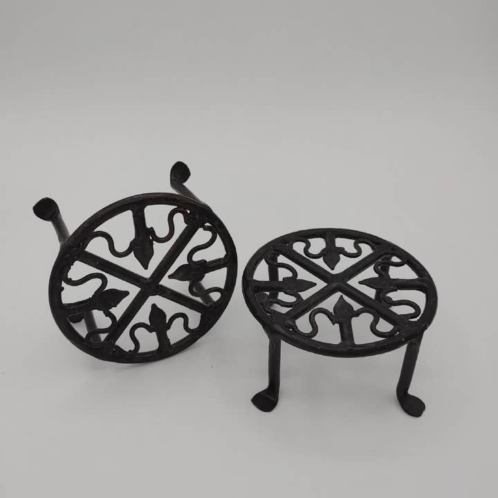 Asia West - Vendita all'ingrosso Portavasi - Supporto per piante rotondo in ferro battuto da 4»3