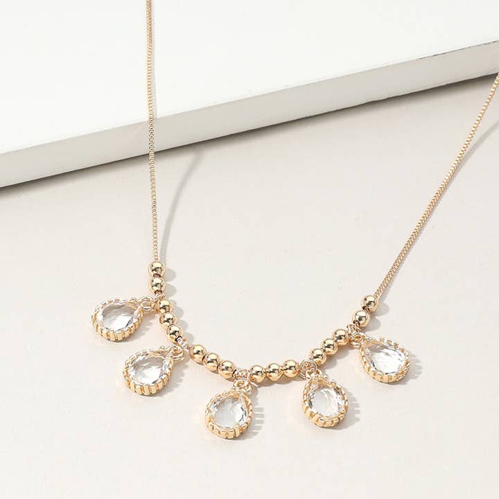 Sensibling Corp. – wholesale Pendant/charm necklace – Teardrop Stone Cluster Charm Beaded Necklace