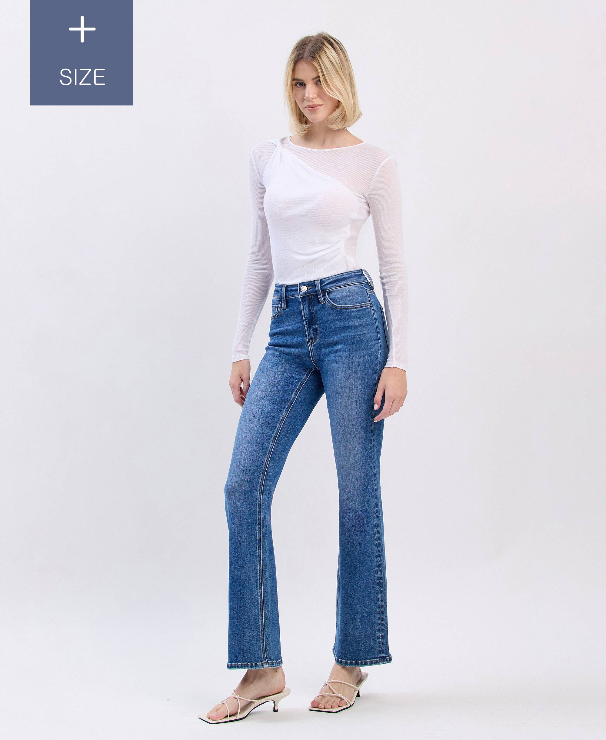 RADIANTE JEANS A ZAMPA A VITA ALTA CON CONTROLLO DELLA PANCIA TAGLIA FORTE LV1545-P in vendita all'ingrosso su Faire8