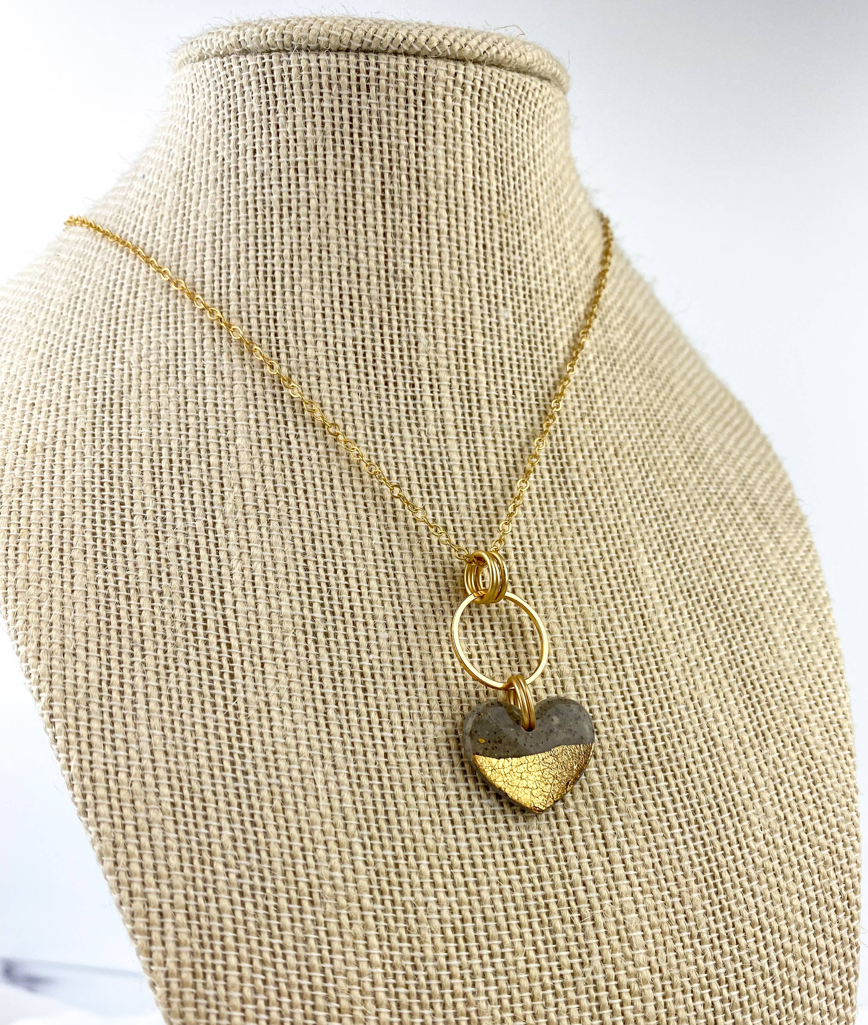 Light Shine - Wholesale Pendant/Charm Necklace - Leslie | Valentines Necklace | Clay Heart Gray and Gold3