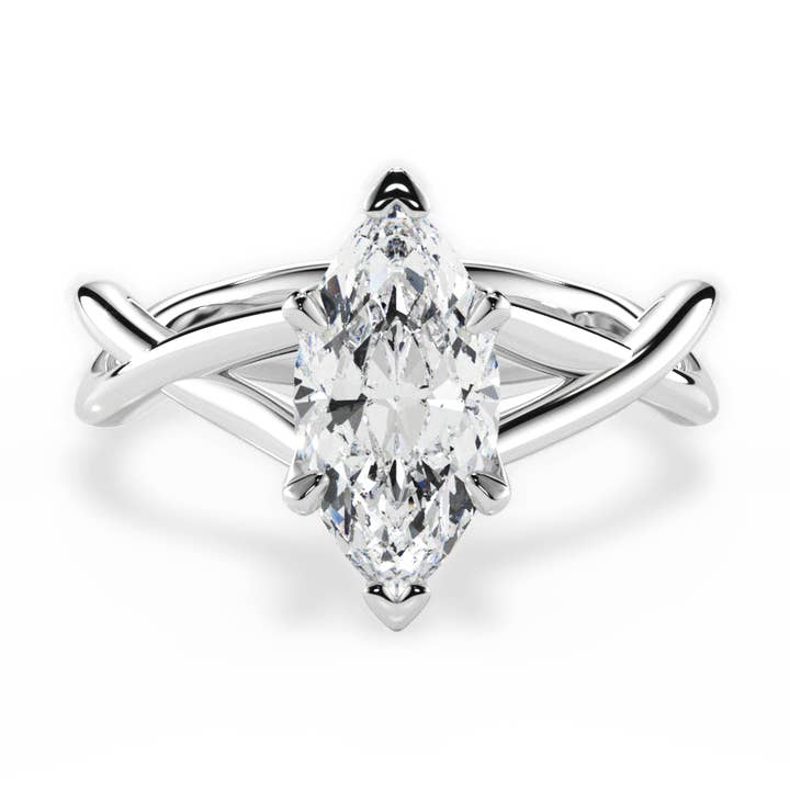 Bague de fiançailles solitaire torsadée ouverte avec diamant taille marquise pour la vente par Caratina