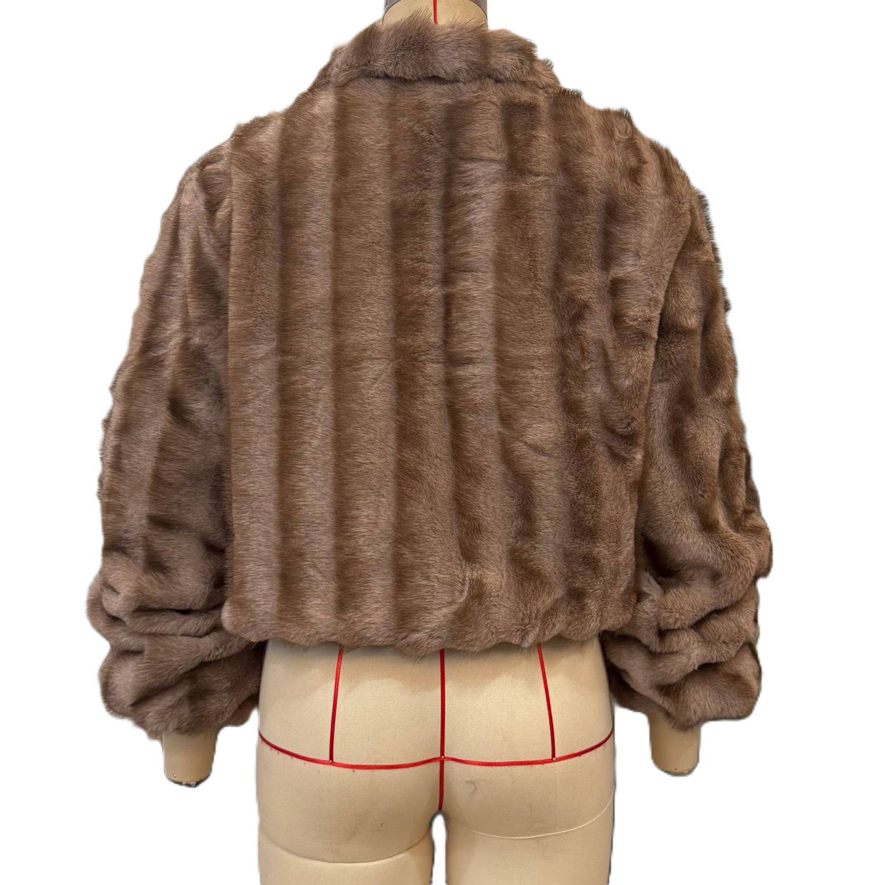 HIDDENBRAND - Wholesale Fur/Faux Fur Coat - Women's - Fashionable Striped Color-Block Faux Fur Jacket3