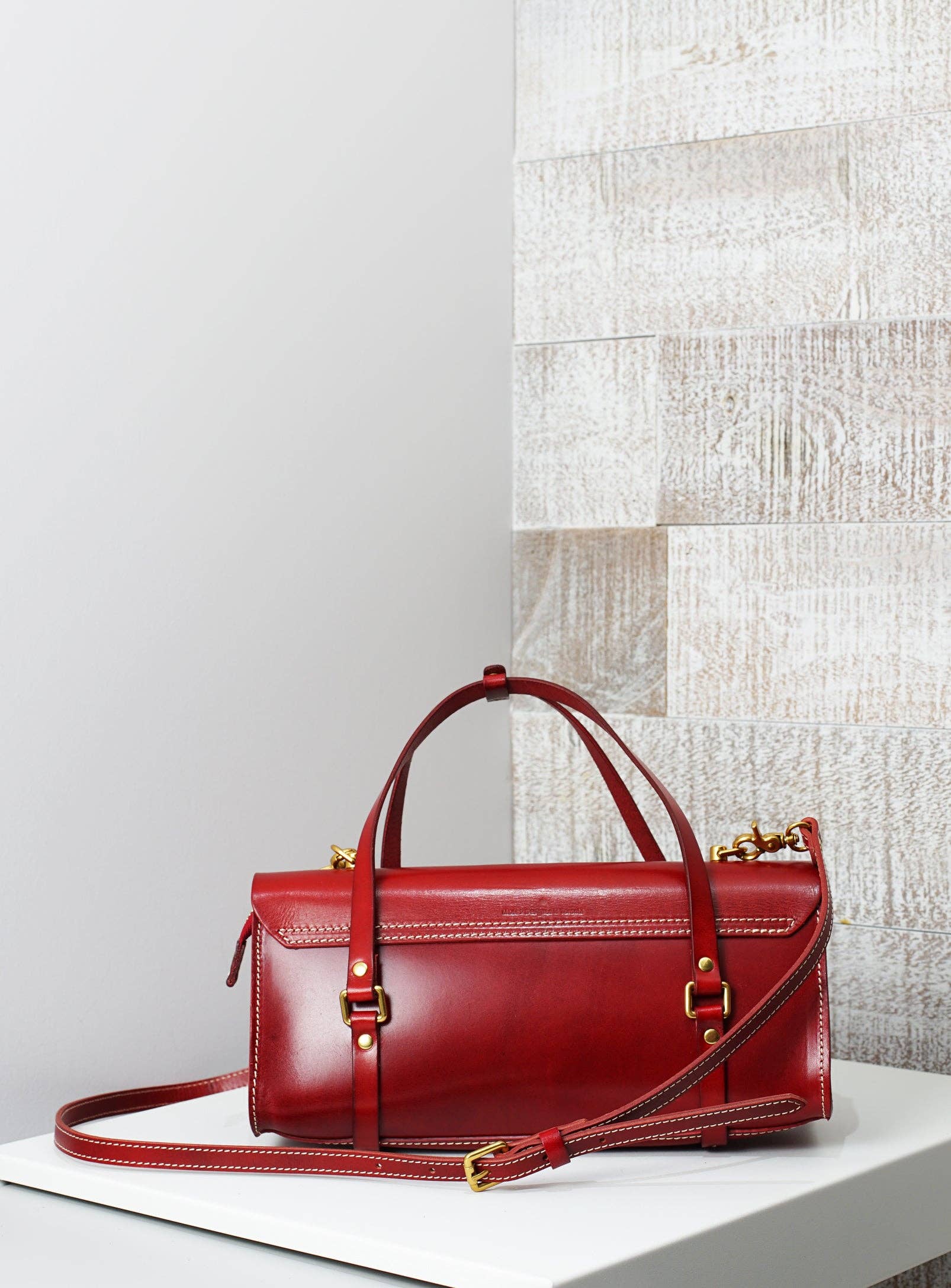 UPPDOO - Wholesale Satchel - Women's - Vive 2.0 Classic Baguette Satchel- Ruby2