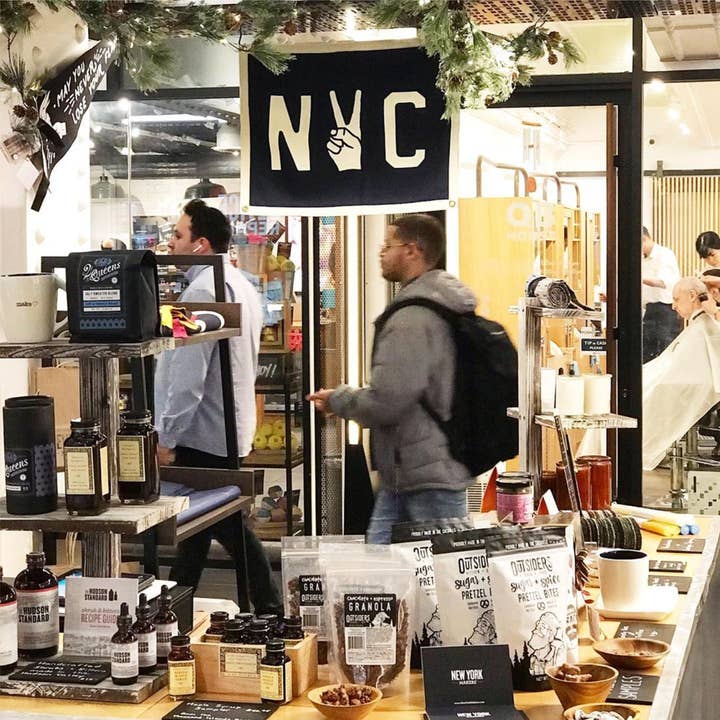 Oxford Pennant – wholesale Wall sign – NYC Camp Flag4