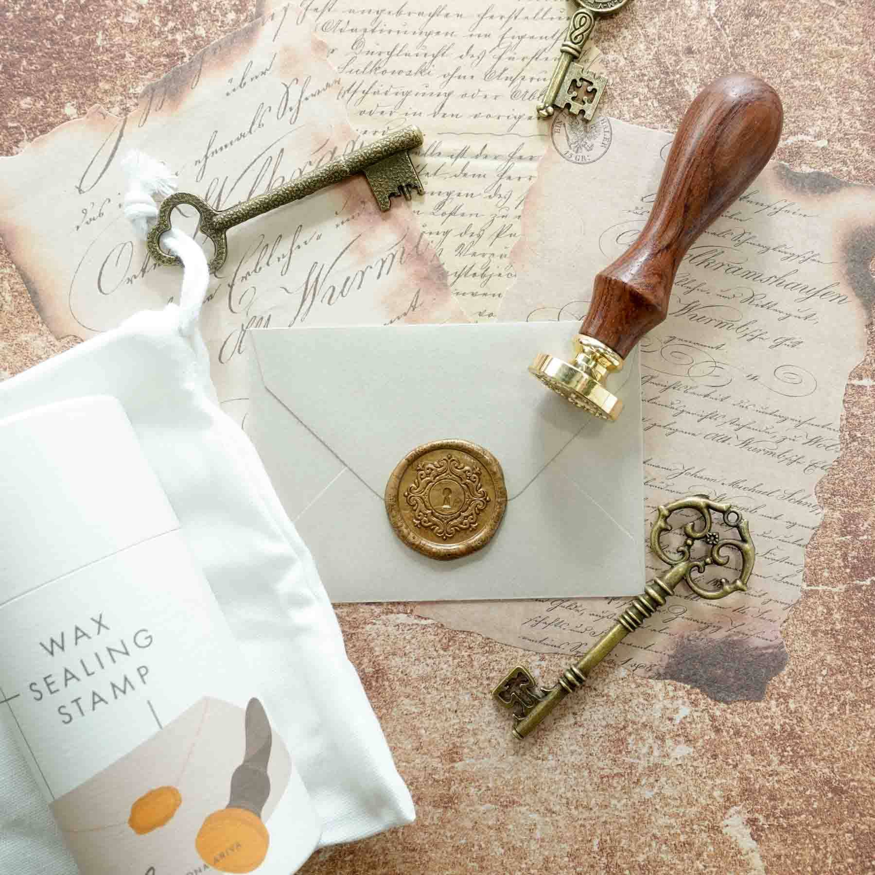 Fiona Ariva - Wholesale Rubber/decorative stamp - Keyhole wax seal stamp, wax seal kit or stamp head2