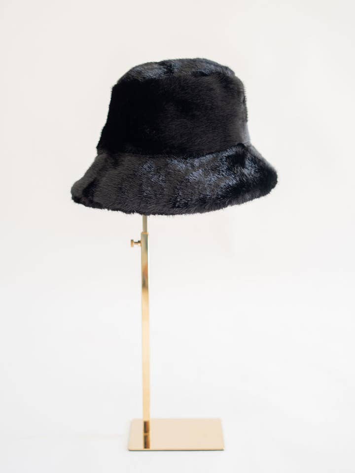 Lisi Lerch - Wholesale Fur/Faux Fur Coat - Women's - Paige Faux Fur Hat- WS4