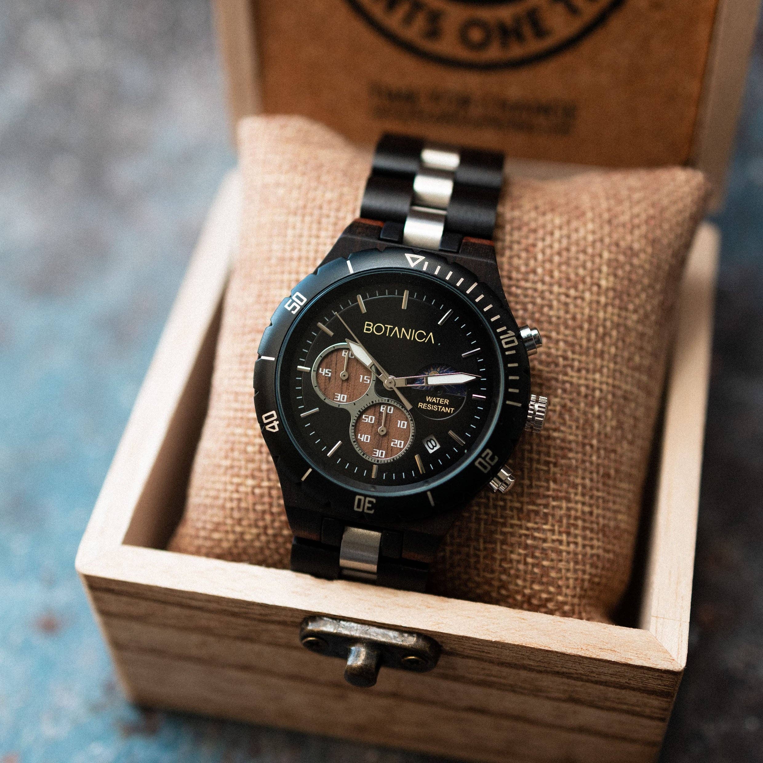 Bear Essentials - Wholesale Wrist Watch - Men's - TITAN2