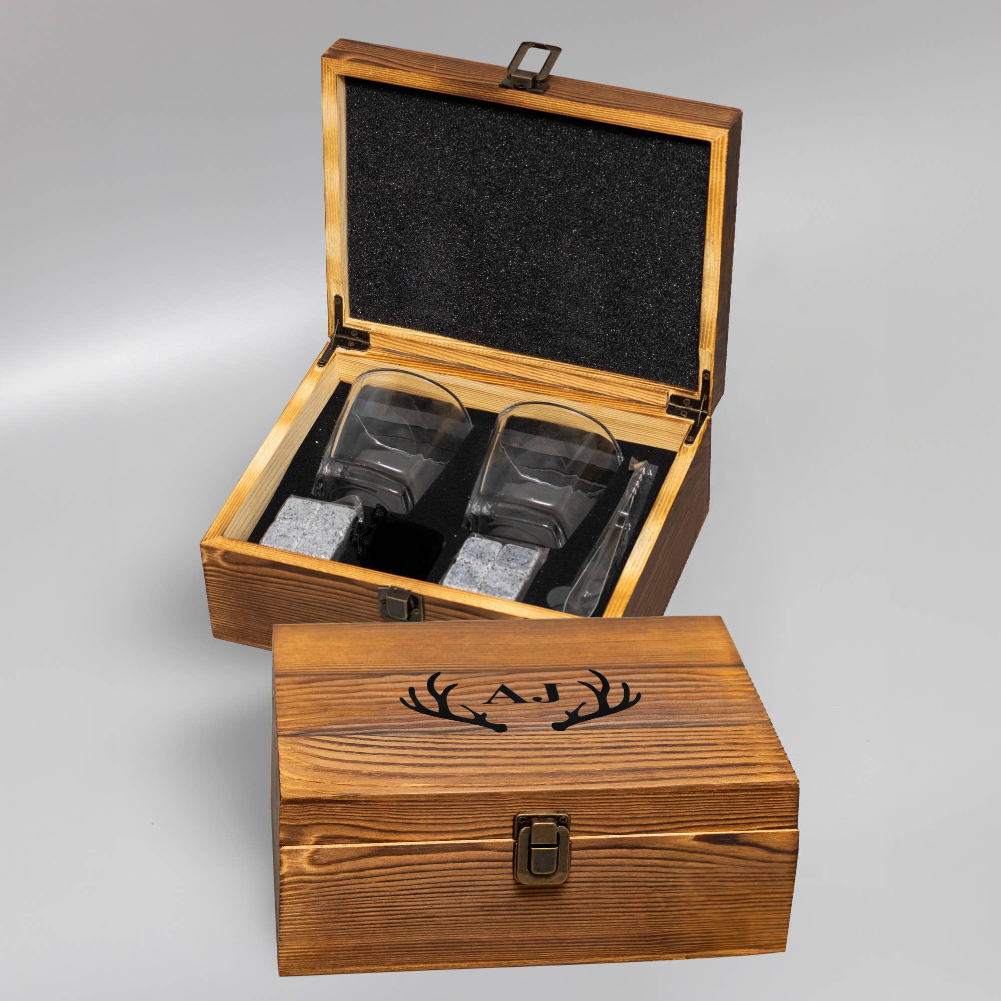 Famgraving - Wholesale Cocktail/Liquor Glass - Custom Whiskey Glasses Set with Wooden Box & Chilling Stones5