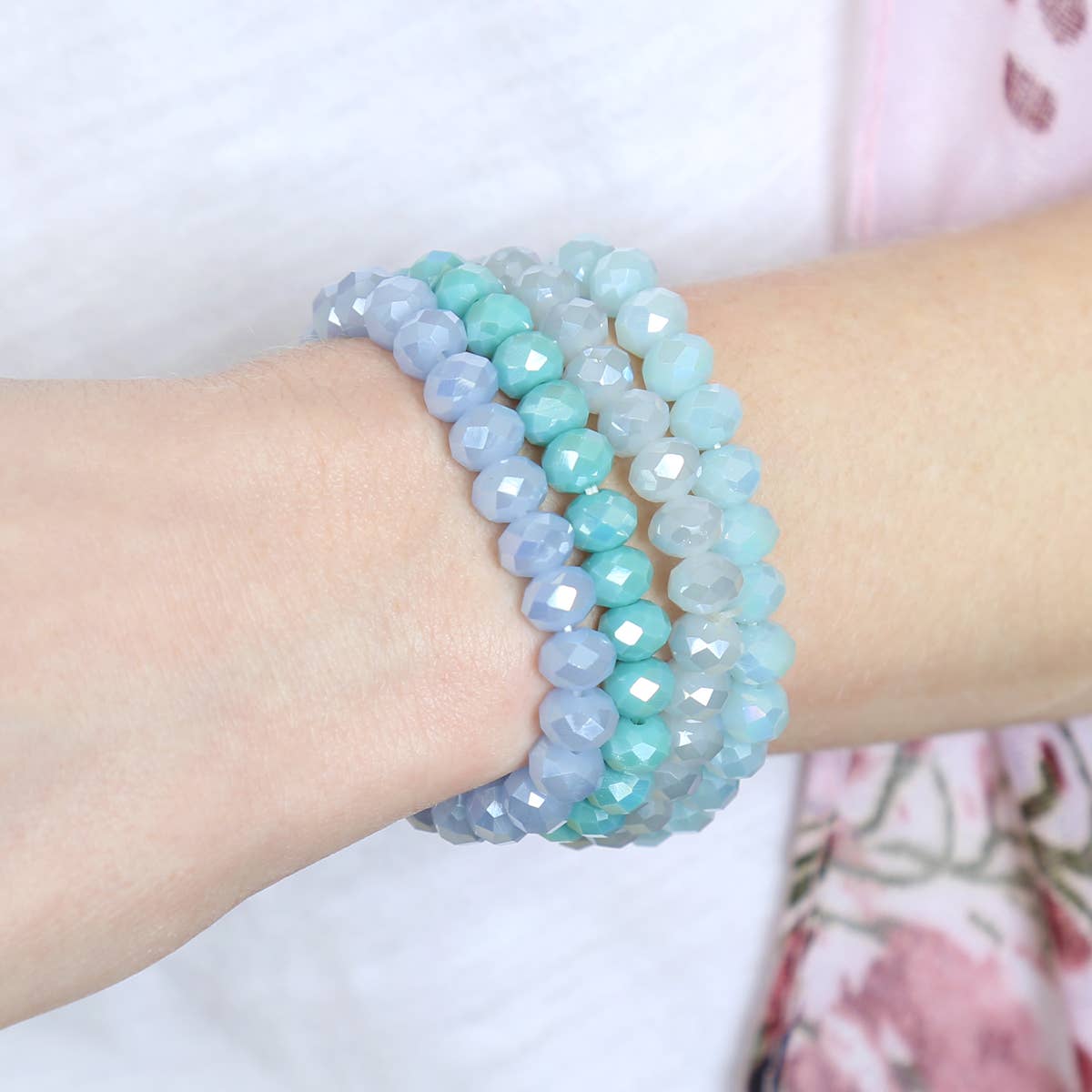 MYS Wholesale Inc - Vente Parures de bijoux - Bracelet extensible en perles de cristal à quatre lignes28