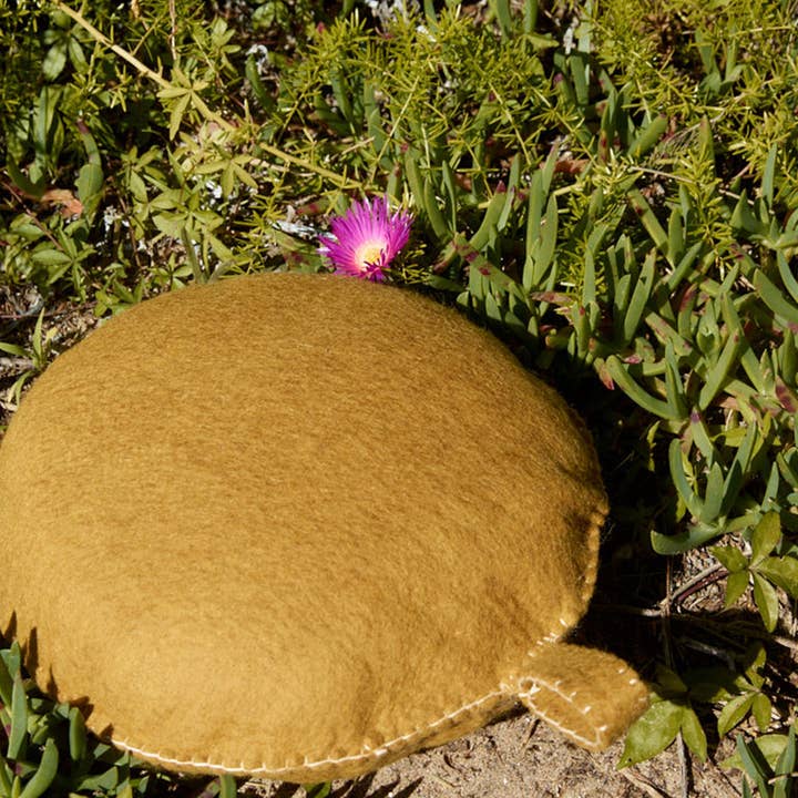 Philé - Wholesale Pillow/cushion – Child & baby - Play Cushion - Gold1