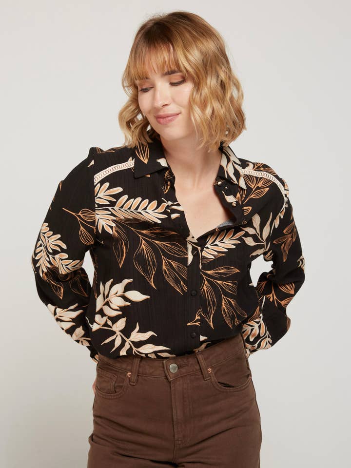 DIMA - Black foliage print shirt, ladder lace – for wholesale by Andy & Lucy