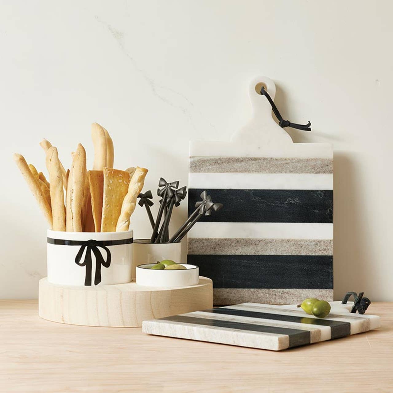 Santa Barbara Design Studio by Creative Brands - Wholesale Cheese Board - Stripe Marble Board with Handle4