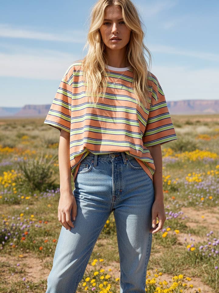 Gestreiftes Kurzarmshirt mit lockerem Schnitt für den Großhandel von Sewn and Seen