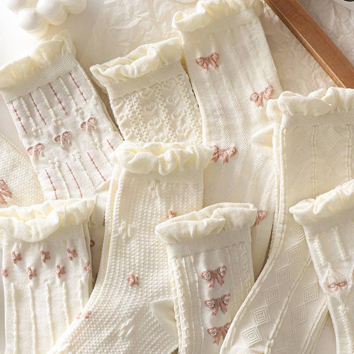Funkyrel® Atzbranding Limited - Wholesale Socks - Women's - Rufia - White Rolled Edge Socks for Women