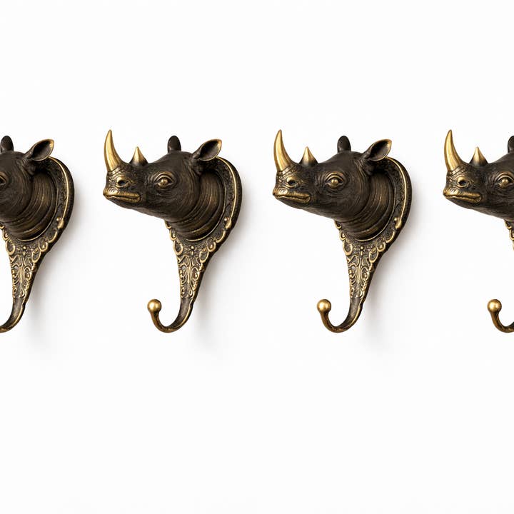 Conjunto de 4 Cabides de Parede de Rinoceronte em Latão | Decoração Safari Gótica Dark Academia | Cabides para Casacos Toalhas Chaves por atacado de Ubud Glass
