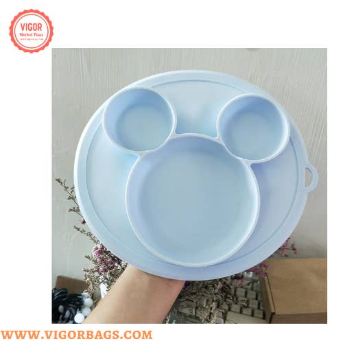 Mezclar y combinar colores Plato con mango de silicona, con ventosa, plato dividido, plato para bebés y niños pequeños, sin BPA, apto para microondas y lavavajillas, pedido mínimo de 10 unidades de venta al por mayor en Faire