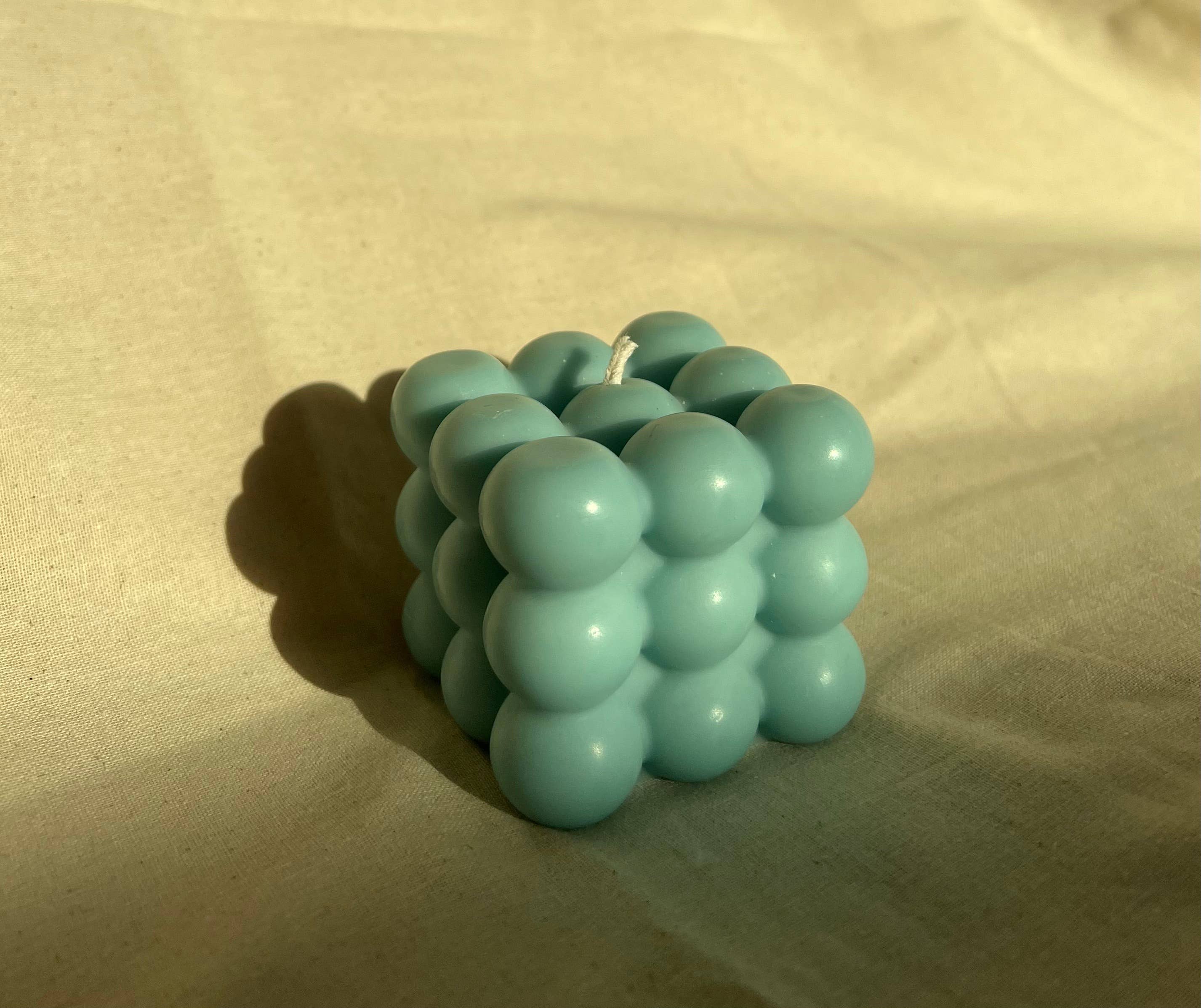 Lolitas Candle Co - Wholesale Novelty Candle - Minimalist Bubble Candle2