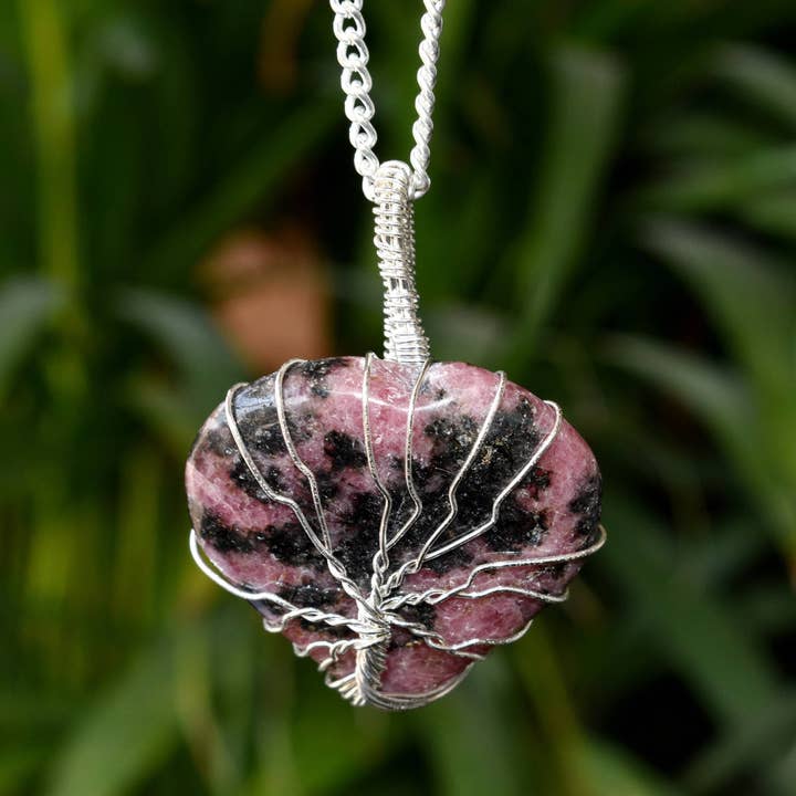 Soothing Crystals - Wholesale Pendant/Charm Necklace - Crystal Heart Silver Wire Wrapped Pendant, Gemstone Necklace2