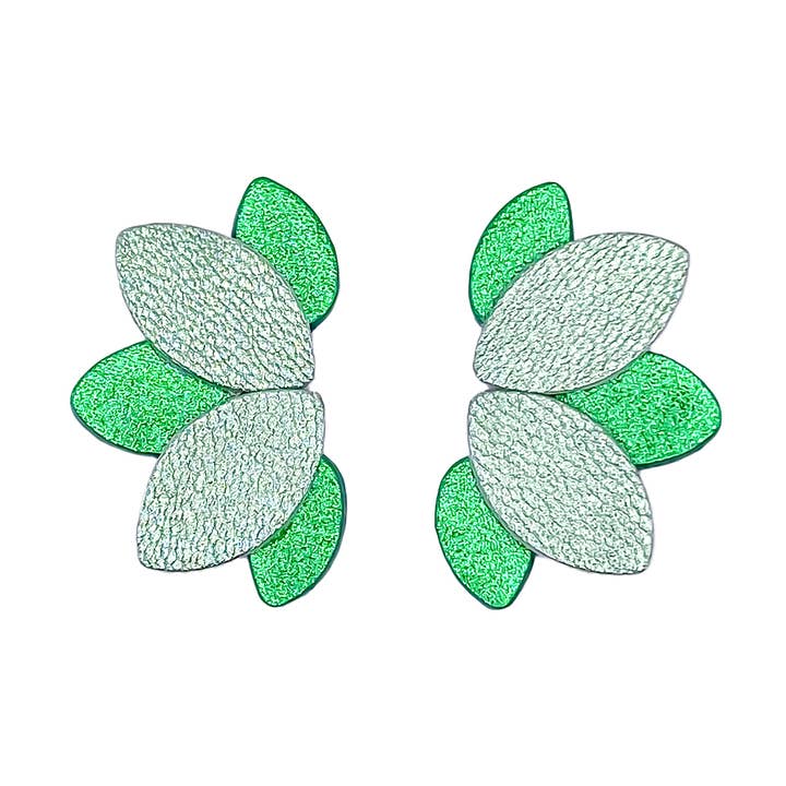 Flower stud earrings in green leather for wholesale by Manali