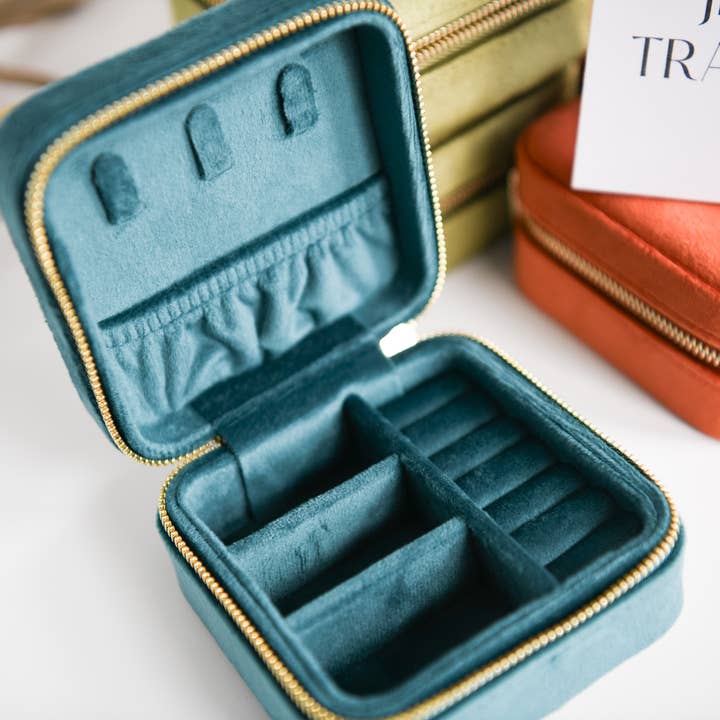 Cecelia Designs Jewelry - Wholesale Jewelry Box/Organizer - Jewelry Travel Cases
