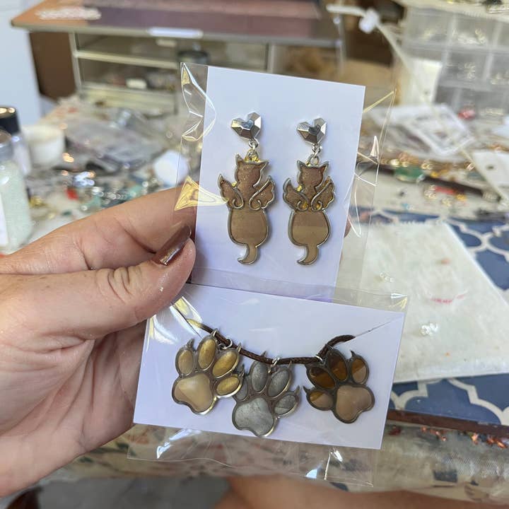 Custom order for wholesale by WEARABLES BY B LLC