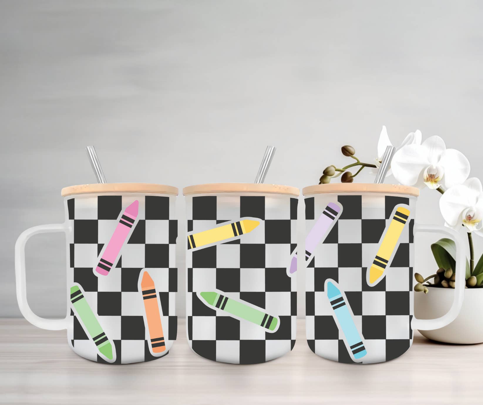 SKS Design Studio - Wholesale Geïsoleerd drinkgerei - Retro Krijtjes | UVDTF | 15oz Beker met Handvat, Deksel & Rietje