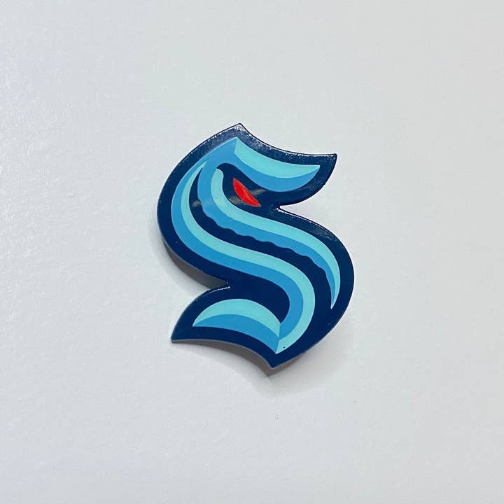 Hype Pins – Großhandel Anstecker/Button – Seattle Kraken Hartemail-Pin1