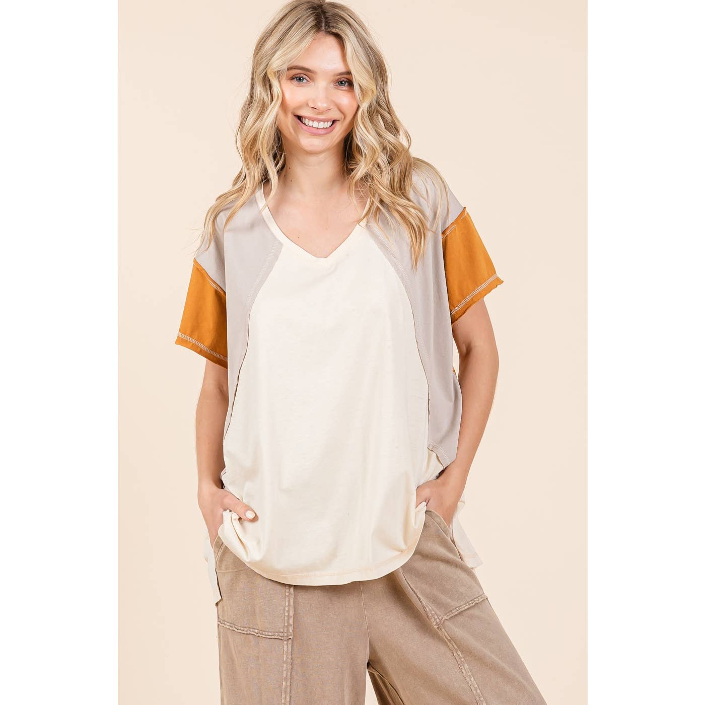 mittoshop – Túnica - Mulher por atacado – TOP DE MALHA DE MANGA CURTA EM BLOCO COLORIDO DE GRANDES DIMENSÕES1