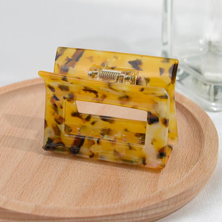 TheDivaSoap - Wholesale Hair Clip - Women's - Marbled Tortoise Cutout Hair Claw