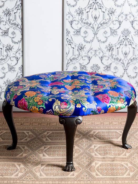 Denisse antica a piedi nudi per la vendita all'ingrosso da parte di Antique Arte y Decoración