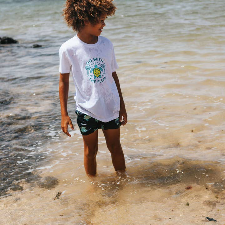 Holly and Beau – wholesale Screen-printed t-shirt – Kids – Organic Cotton White Turtle Kids T-shirt3