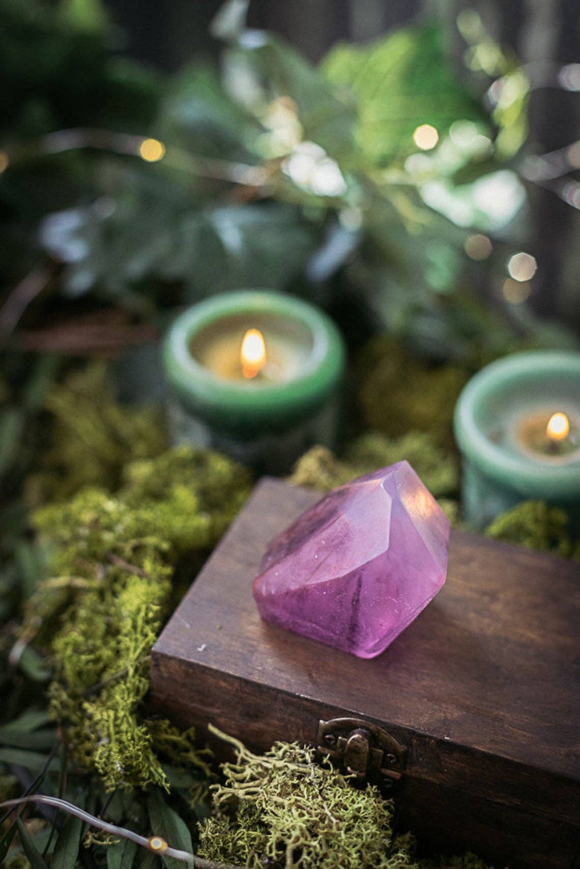 Costurero Real - Wholesale Bar Soap - Amethyst Crystal Soap Handmade purple geode jasmine scent6