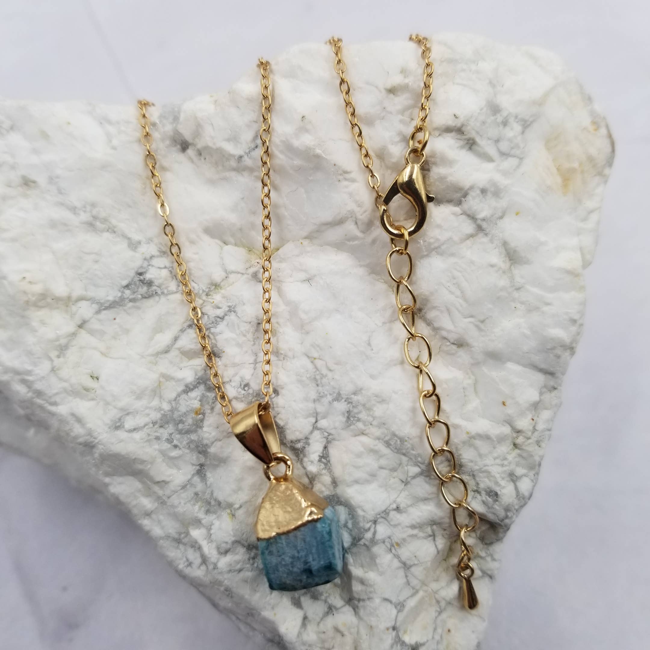 The Pretty Jewellery - Wholesale Pendant/Charm Necklace - Cut Crystal Gemstone Necklaces5
