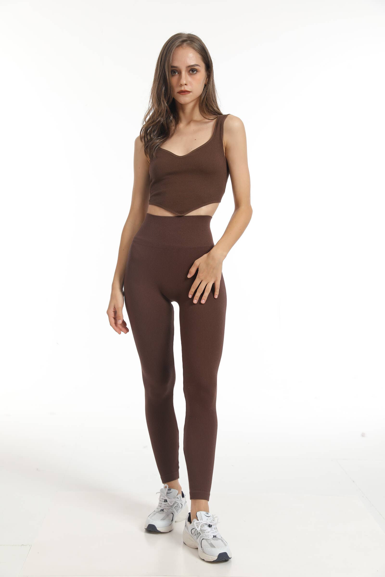 PHANIE MODE - Vendita all'ingrosso Completo sportivo - Donna - Completo senza cuciture: canotta e leggings comfort & style PAN-3167
