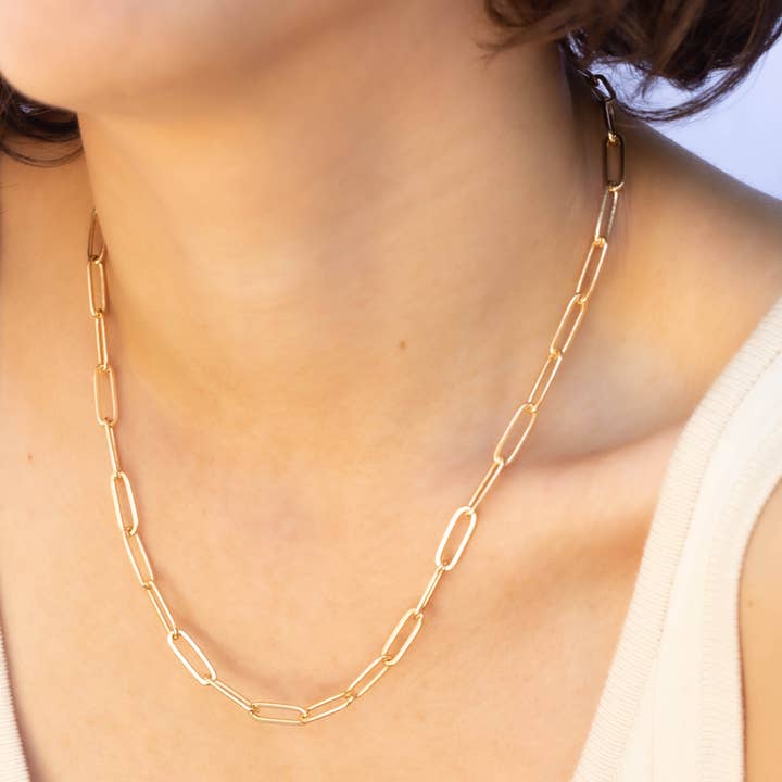 Dünne ovale Büroklammer mit Gliederkette für den Großhandel von Lacosta Jewelry Corp