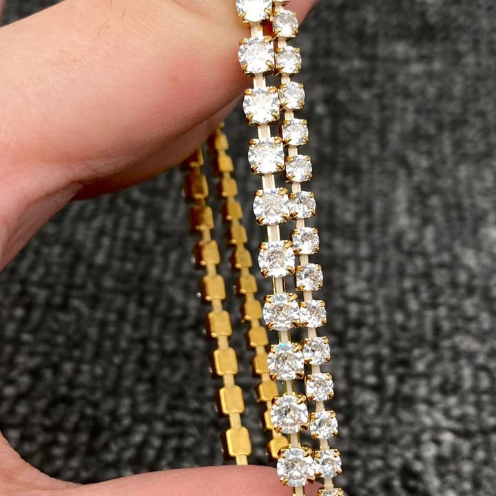 Mio Queena – wholesale Bangle bracelet – Sparkling Full CZ 18K Gold Plated SS elastic Bracelet - FGS5